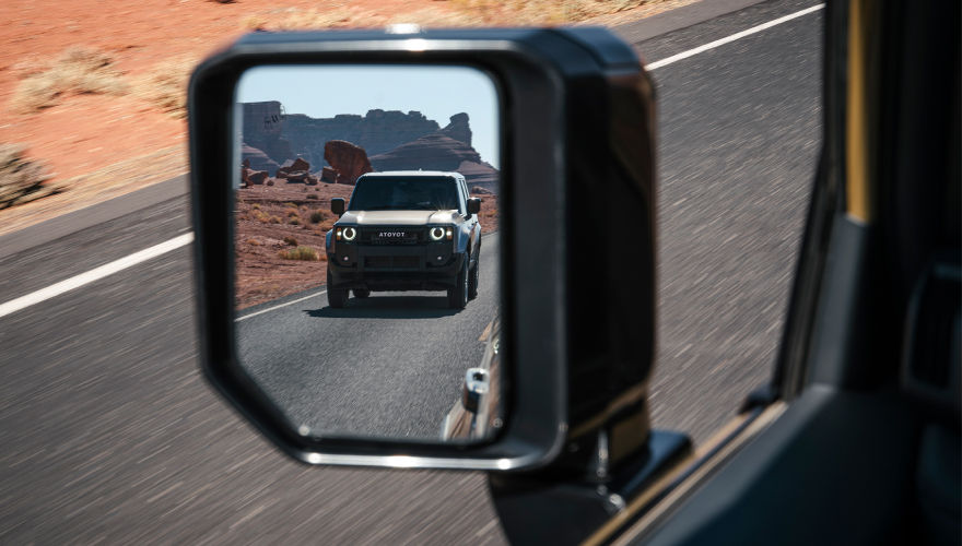 toyota-2026-features-safety-land-cruiser-blind-spot-monitor-l