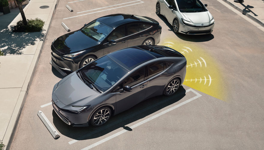 toyota-2026-features-safety-prius-plug-in-hybrid-xse-premium-guardian-grey-advanced-park-l