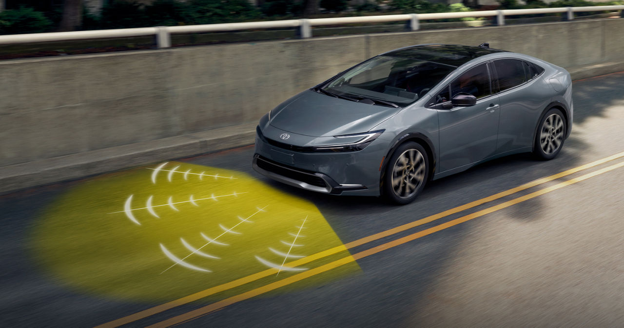 toyota-2026-features-safety-prius-plug-in-hybrid-xse-premium-guardian-grey-l