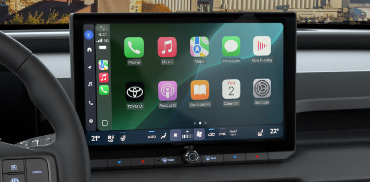 toyota-2026-features-technology-rav4-plug-in-hybrid-xse-multimedia-touchscreen-l