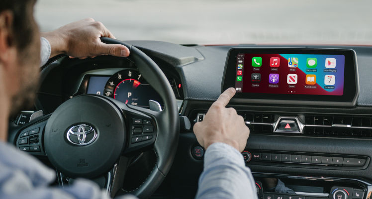 toyota-2026-features-technology-supra-multimedia-apple-carplay-p