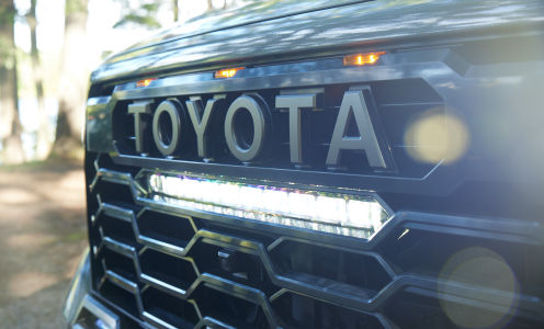 toyota-2026-features-trd-pro-tundra-trd-pro-grille-light-bar-l