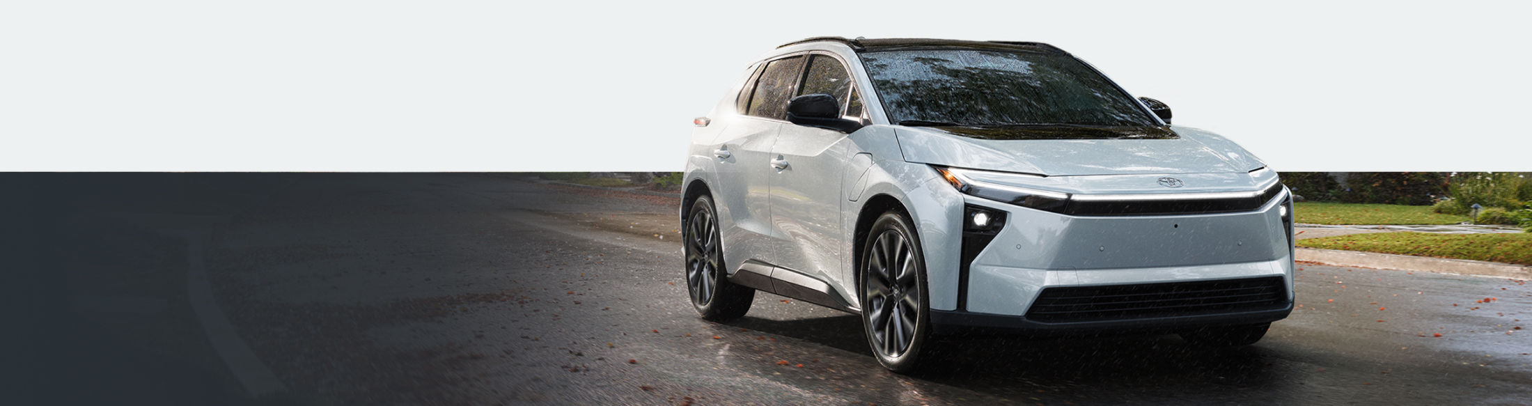 toyota-2027-features-bev-owners-bz-limited-grey-softex-l