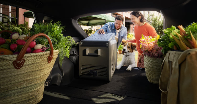 toyota-2027-features-design-bz-limited-black-softex-cargo-space-l