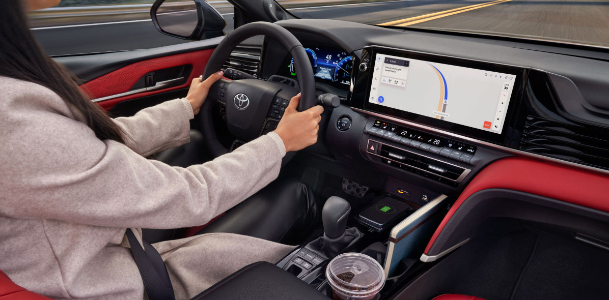 toyota-2027-features-design-camry-xse-cockpit-red-leather-interior-l