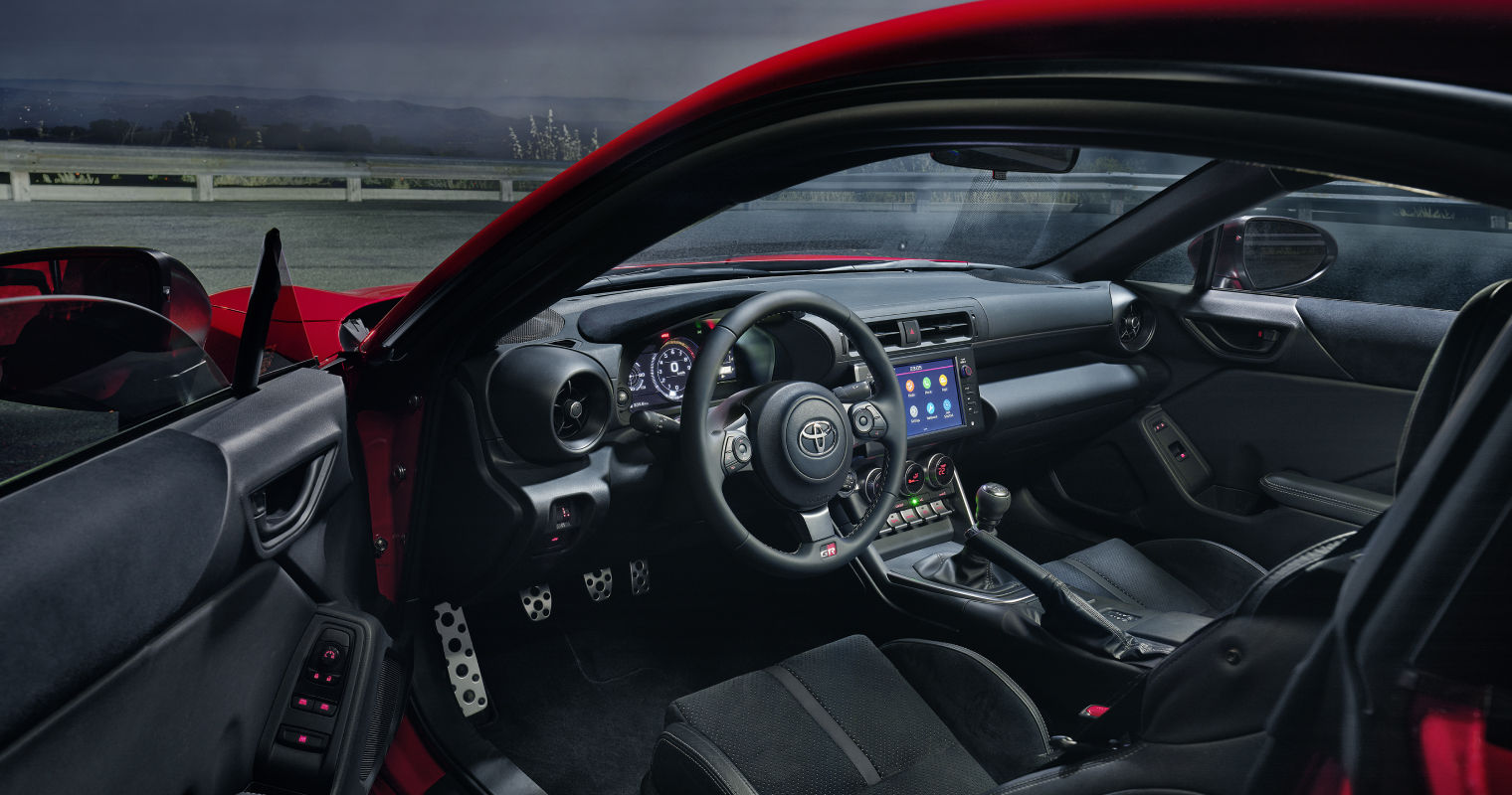 toyota-2027-features-design-gr86-interior-l