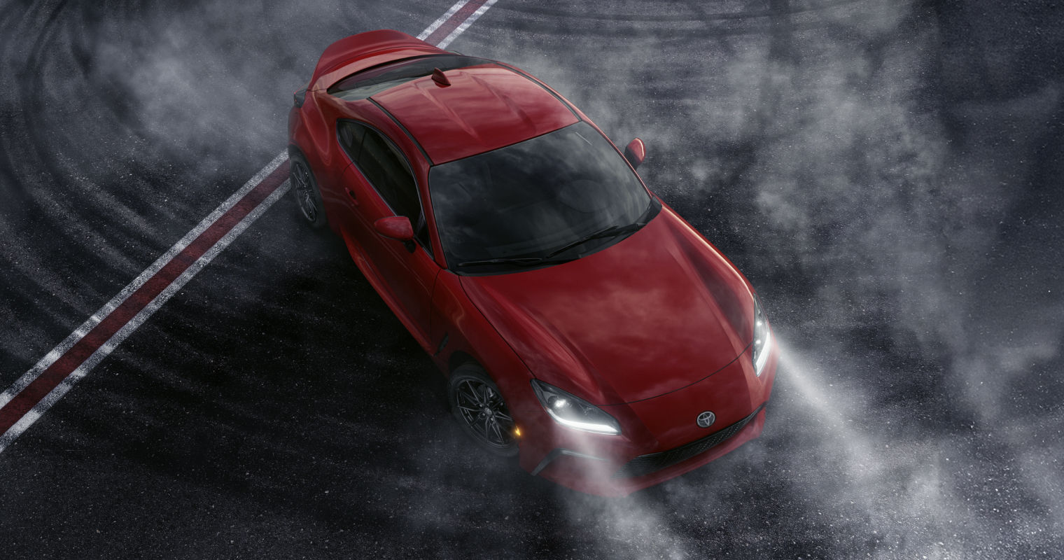 toyota-2027-features-performance-gr86-premium-track-b-red-l