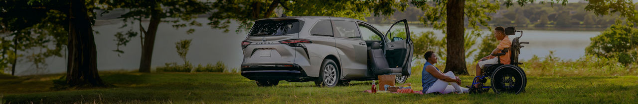 toyota-accessibility-hero-2024-sienna-hybrid-limited-ll