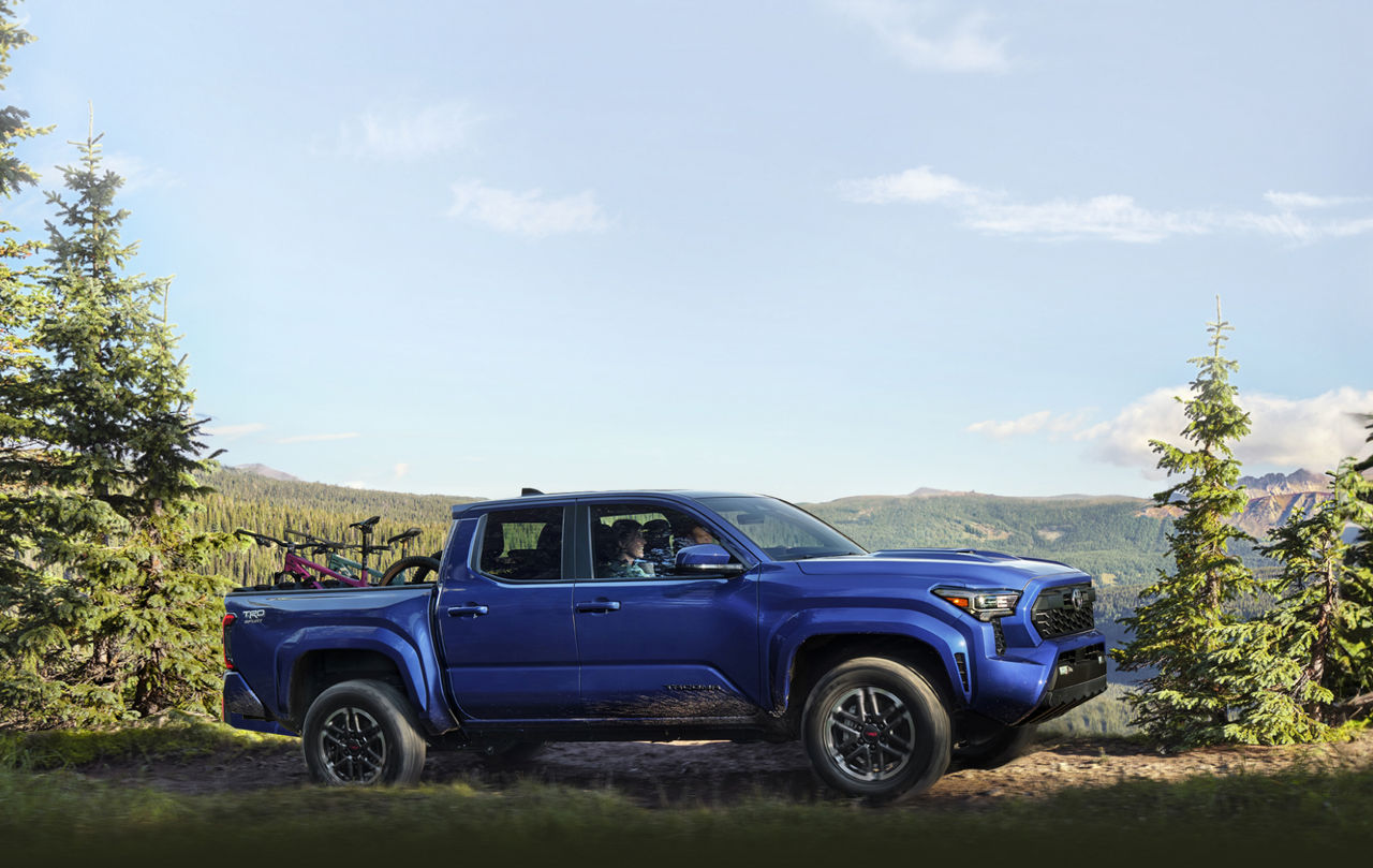 toyota-accessories-trd-2025-tacoma-trd-sport-blue-crush-metallic-l