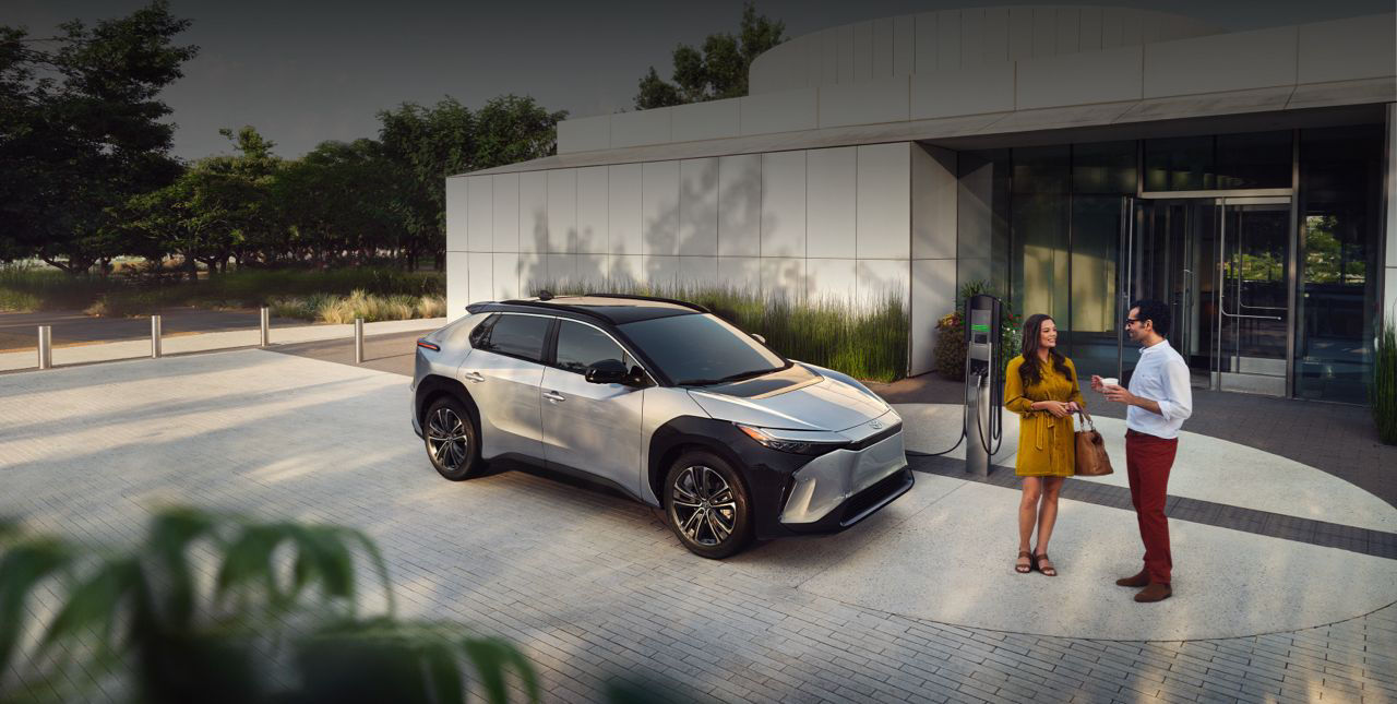 toyota-battery-electric-vehicles-2023-bz4x-s