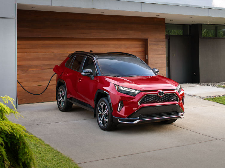toyota-charging-future-access-2025-rav4-plug-in-hybrid-xse-awd-supersonic-red-l