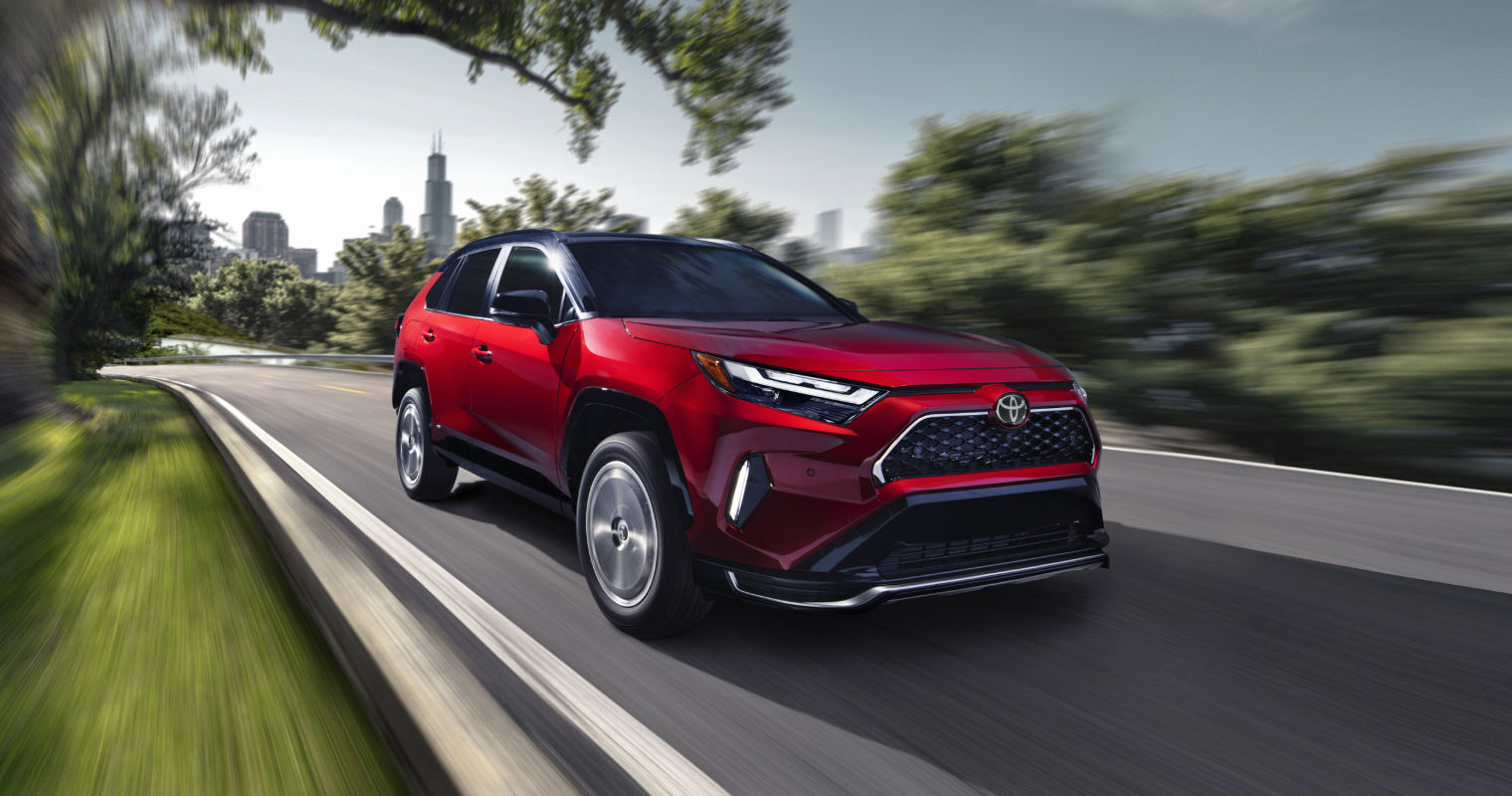 toyota-charging-introduction-2025-rav4-plug-in-hybrid-supersonic-red-black-roof-l