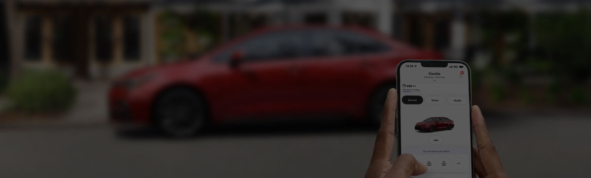 toyota-connected-technology-2027-corolla-hybrid-xse-awd-ruby-flare-pearl-en-s