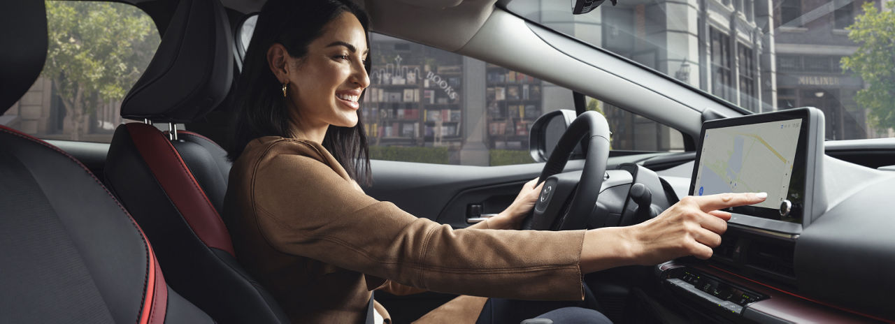 toyota-fleet-data-solutions-2026-prius-plug-in-hybrid-xse-premium-interior-l