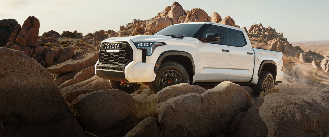 toyota-home-2026-tundra-hybrid-limited-trd-pro-white-l-1