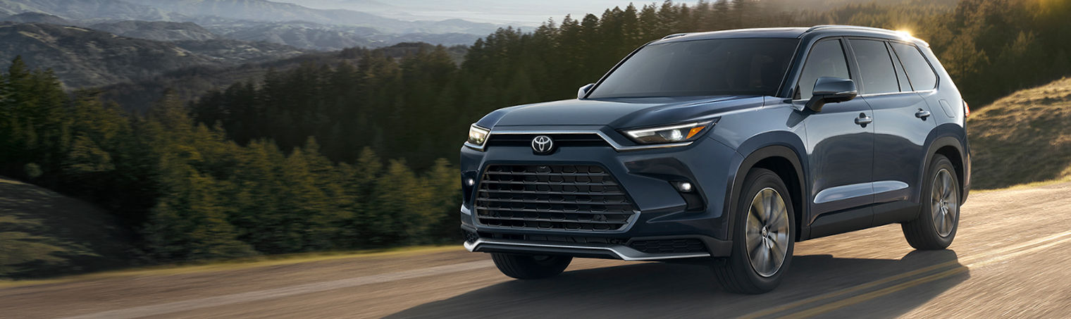 toyota-overview-awards-2024-grand-highlander-platinum-hybrid-max-storm-cloud-ajac-utility-vehicle-of-the-year-l-1