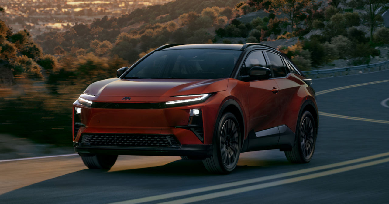 toyota-register-for-updates-2026-c-hr-performance-l.jpg