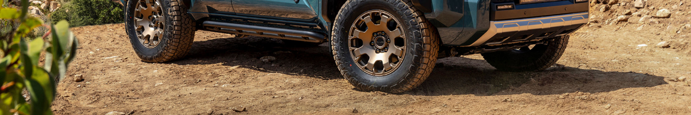 toyota-trucks-family-lineup-2025-4runner-hybrid-trailhunter-everest-l