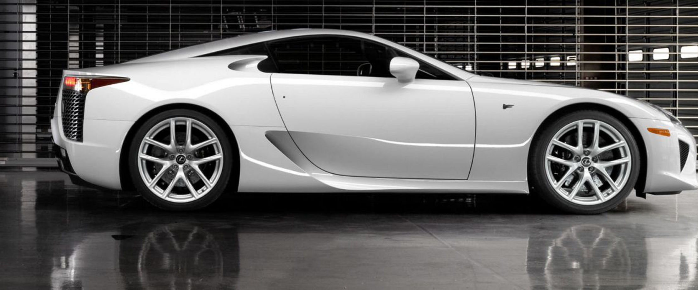 styleguide_lexus-fmodels-2023-lfa-side-profile-l