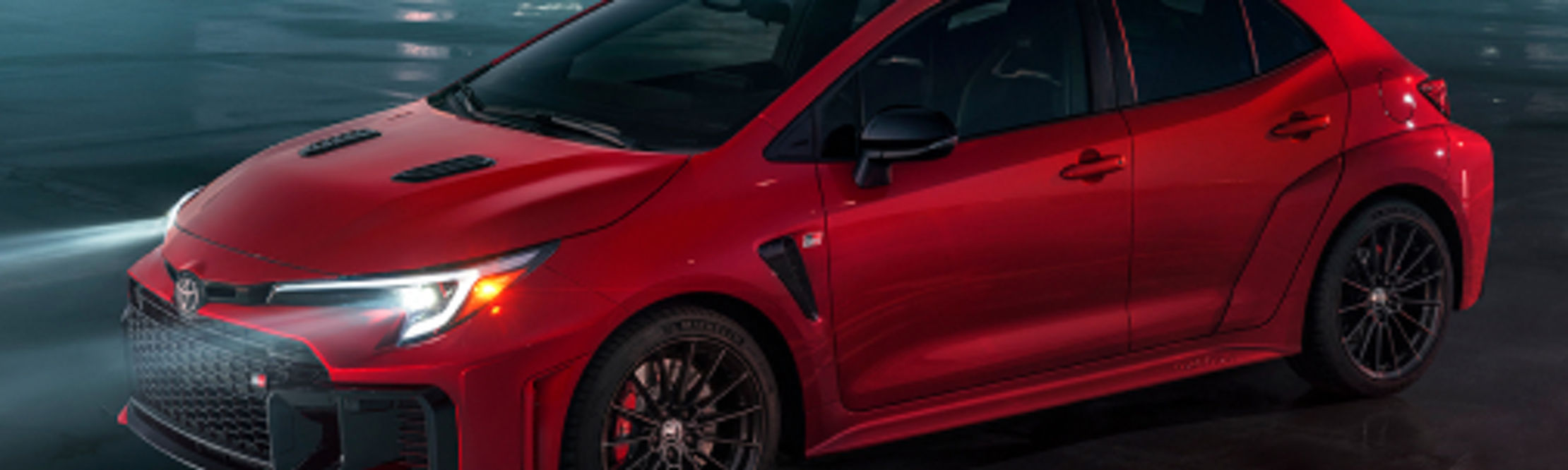 styleguide_toyota-2025-gr-corolla-premium-at-exterior-supersonic-red-tile-l